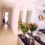 Apartament 33rd Floor Luxury & Fitness