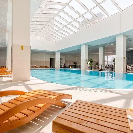 33rd Floor Luxury & Fitness 스코페