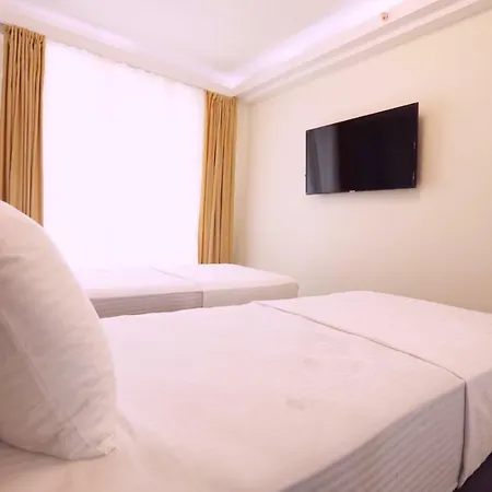 33rd Floor Luxury & Fitness