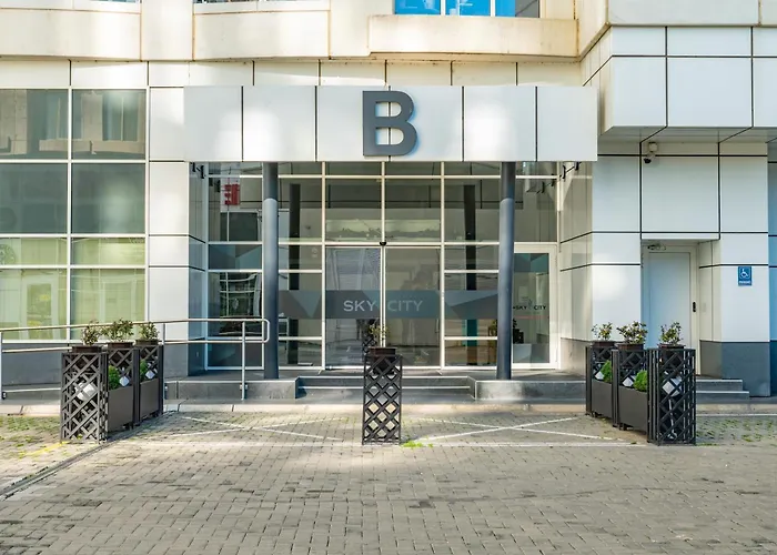 33rd Floor Luxury & Fitness Apartment *