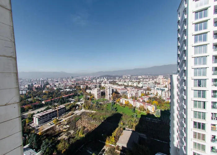 Apartment 33rd Floor Luxury & Fitness