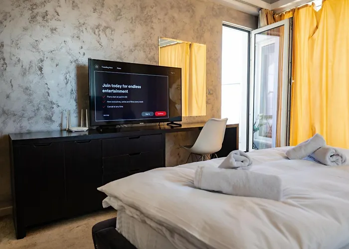 33rd Floor Luxury & Fitness * Skopje