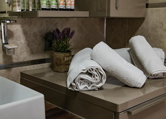 33rd Floor Luxury & Fitness