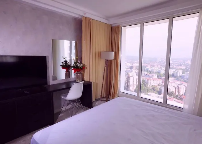 33rd Floor Luxury & Fitness Üsküp